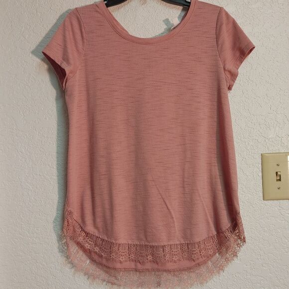 LC Lauren Conrad eyelash lace hi lo tie neck top - Picture 1 of 4